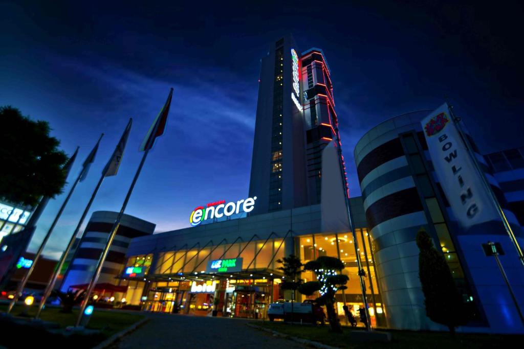 هتل Ramada Encore By Wyndham